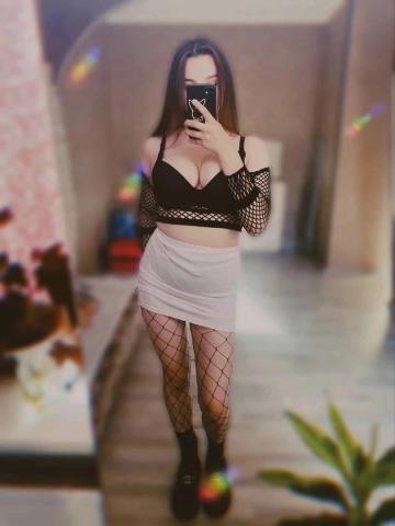 Виктория Брюнетка Массажистка фото 3